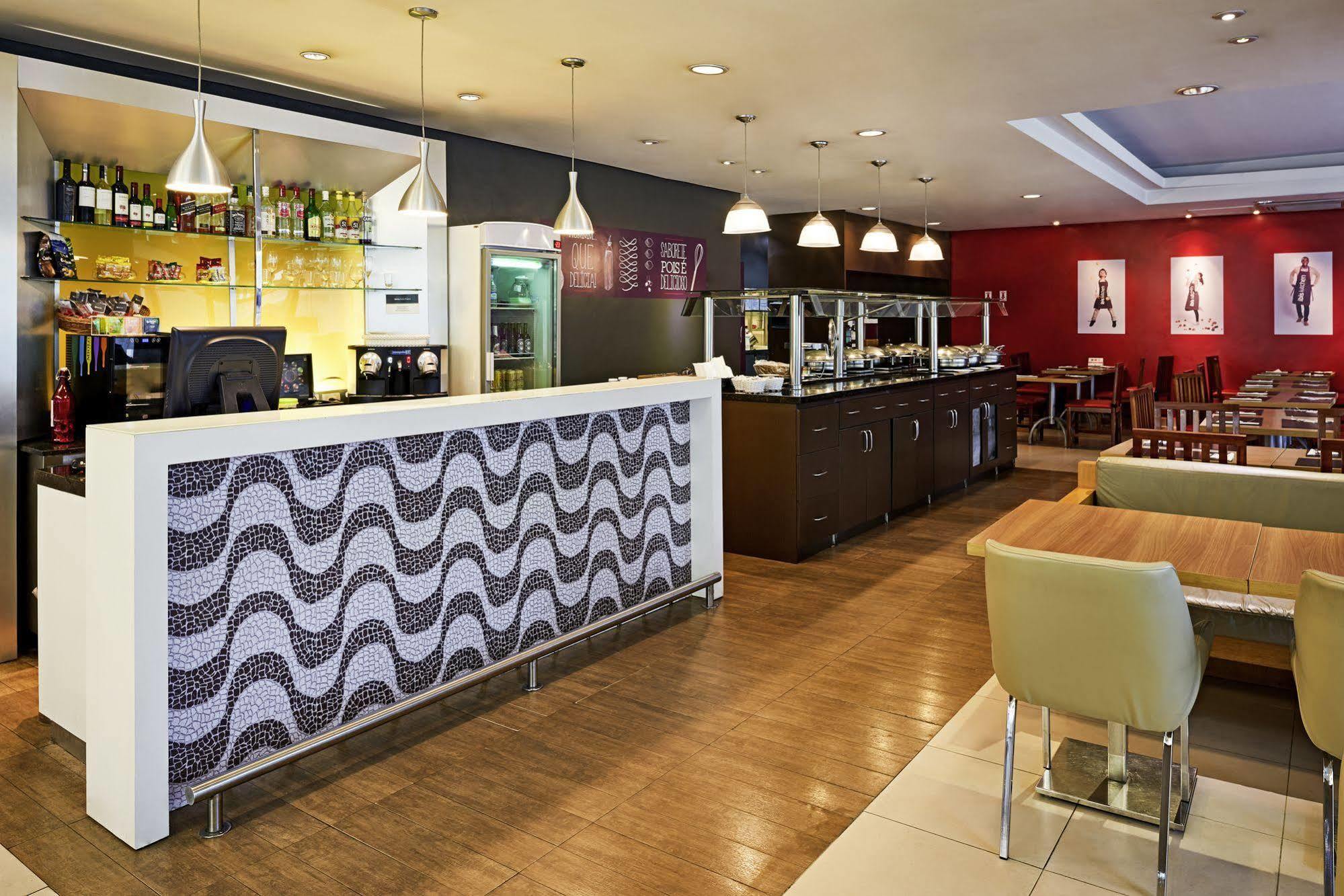 Hotel Ibis Rio De Janeiro Centro Esterno foto